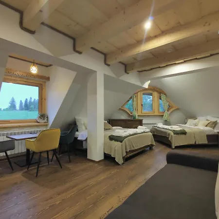 Wrzosowy Dwor - Skomielna Czarna